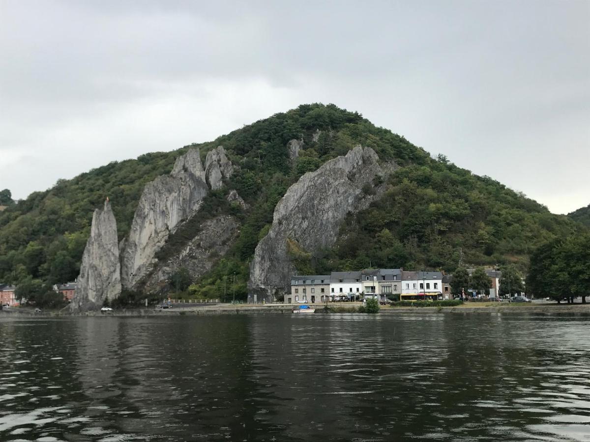 Au Rocher Dinant Dış mekan fotoğraf